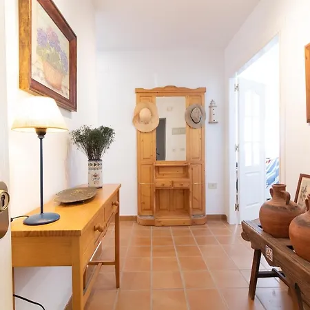 Global Properties, Precioso Con Terraza Y Vistas Al Mar