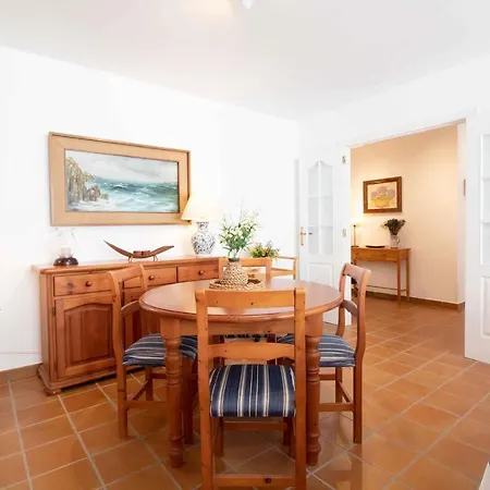 Global Properties, Precioso Con Terraza Y Vistas Al Mar